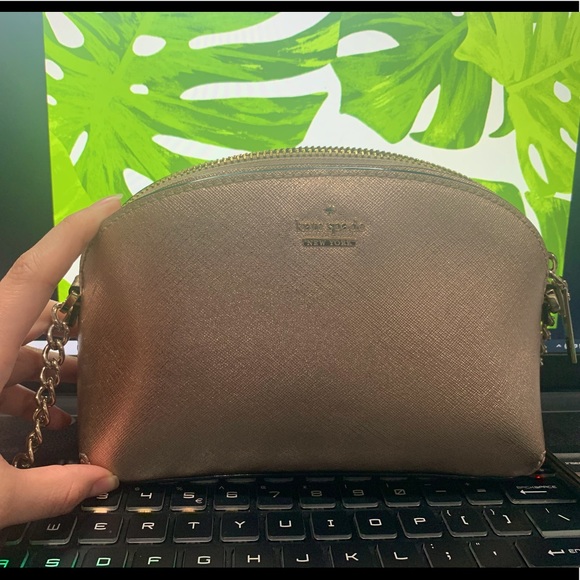 Kate Spade Small Crossbody Bag. Rose gold - Picture 2 of 9
